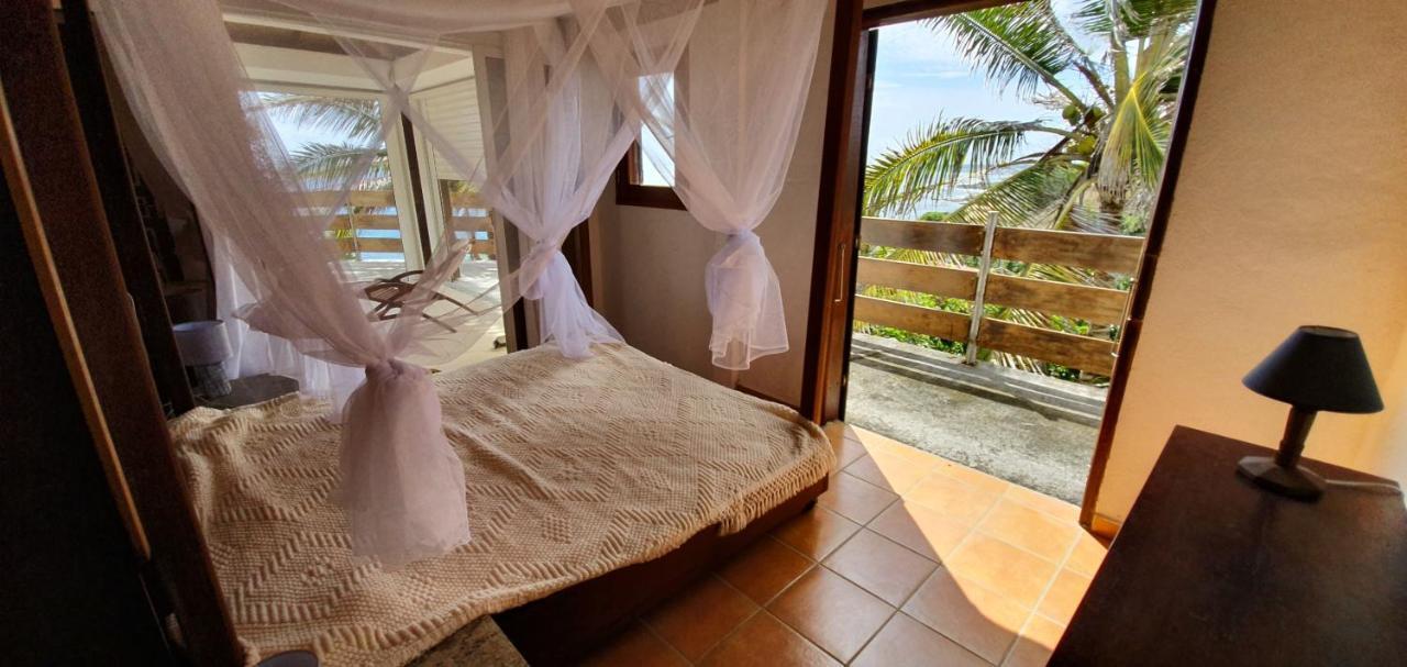 Wild Paradise: Villa Vue Mer Piscine A Debordement Le Moule Exterior foto